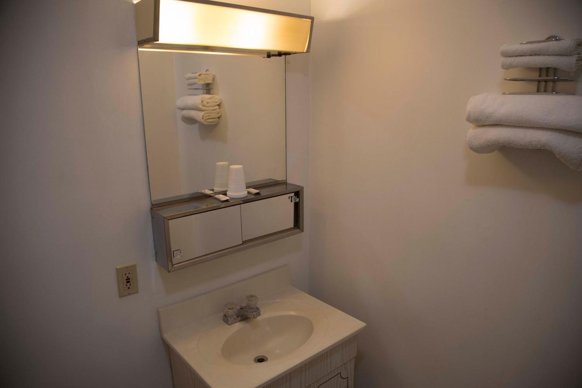 Lake George Residence Llc South Glens Falls エクステリア 写真
